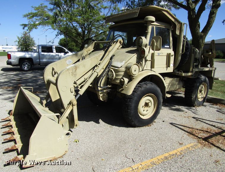 image for item EV9307 2005 Freightliner Unimog  wheeled emplacement excavator