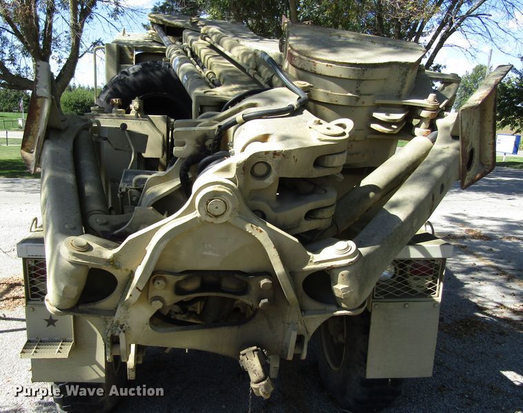 image for item EV9307 2005 Freightliner Unimog  wheeled emplacement excavator