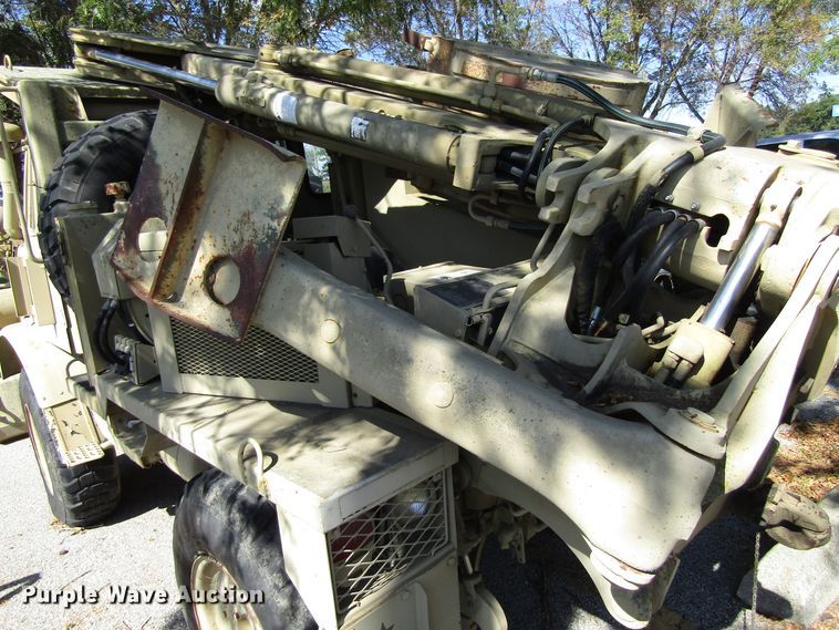 image for item EV9307 2005 Freightliner Unimog  wheeled emplacement excavator