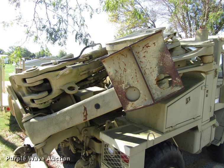 image for item EV9307 2005 Freightliner Unimog  wheeled emplacement excavator