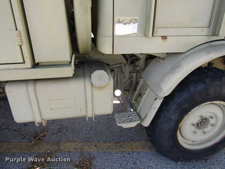 image for item EV9307 2005 Freightliner Unimog  wheeled emplacement excavator