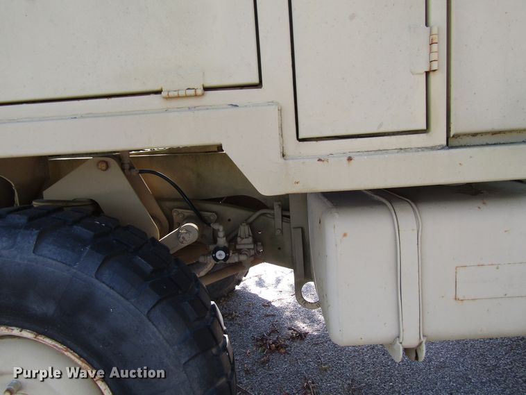 image for item EV9307 2005 Freightliner Unimog  wheeled emplacement excavator