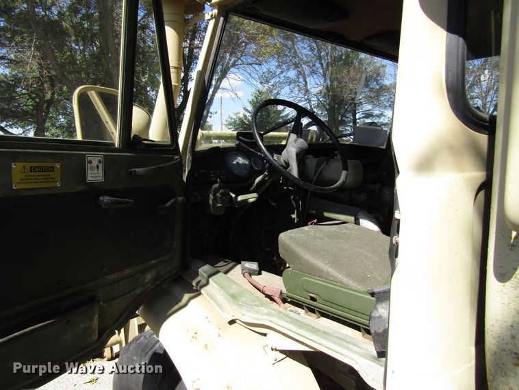 image for item EV9307 2005 Freightliner Unimog  wheeled emplacement excavator