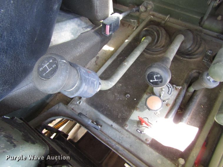 image for item EV9307 2005 Freightliner Unimog  wheeled emplacement excavator