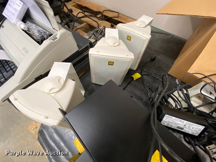 image for item HE9829 Audio system