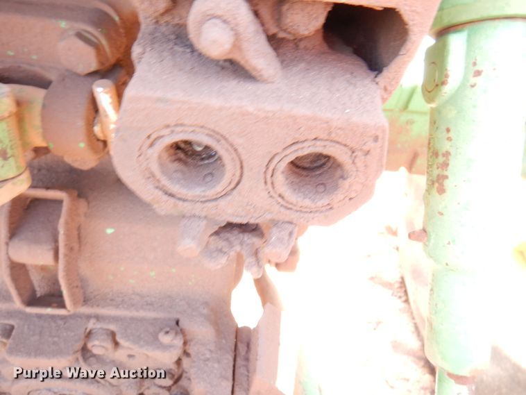 image for item IJ9475 John Deere 4020  tractor