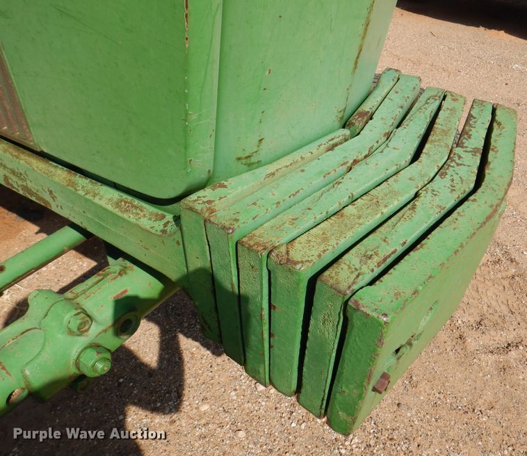 image for item IJ9476 John Deere 2510  tractor