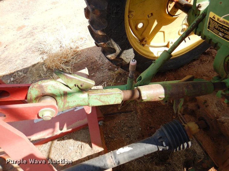image for item IJ9476 John Deere 2510  tractor
