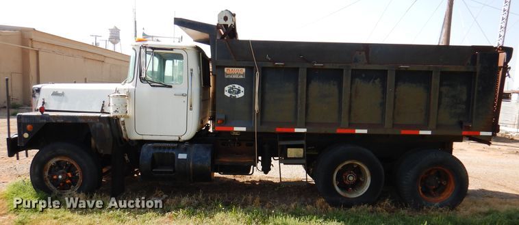 image for item IJ9477 1982 Mack RD626S  dump truck