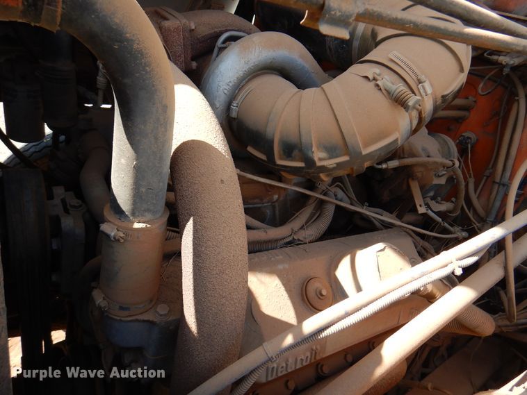 image for item IJ9477 1982 Mack RD626S  dump truck