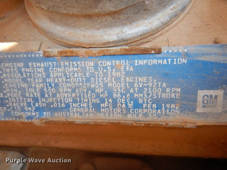 image for item IJ9477 1982 Mack RD626S  dump truck
