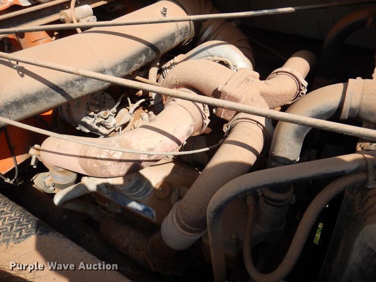 image for item IJ9477 1982 Mack RD626S  dump truck