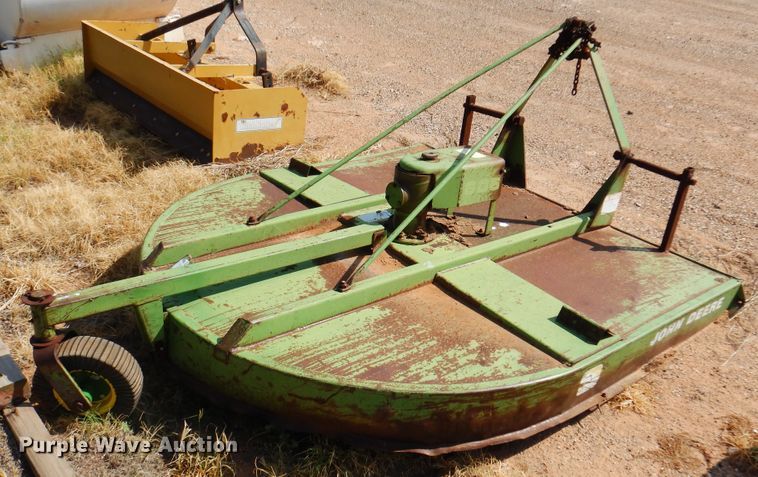 image for item IJ9479 John Deere 606  rotary mower