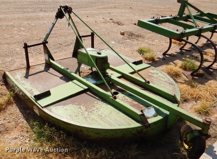 image for item IJ9479 John Deere 606  rotary mower