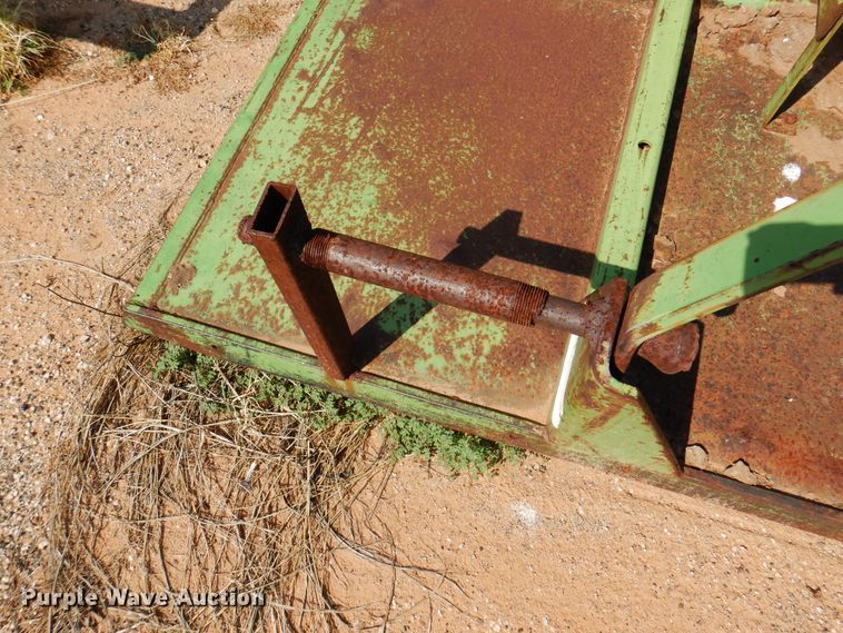 image for item IJ9479 John Deere 606  rotary mower