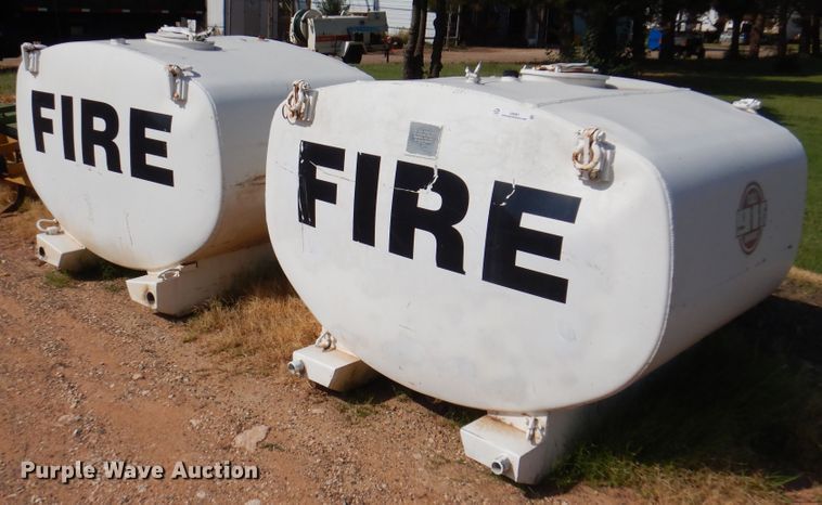 image for item IJ9481 (2) water tanks
