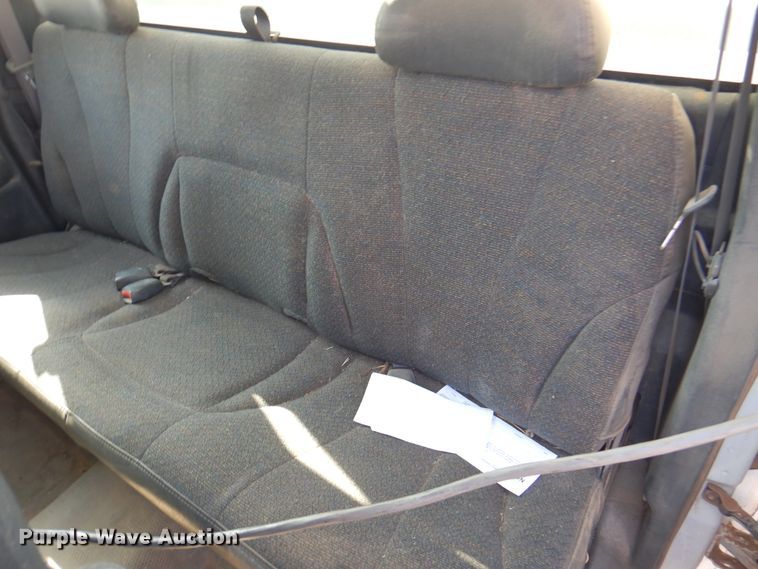 image for item IJ9483 2002 Chevrolet Silverado 1500  Ext. Cab pickup truck