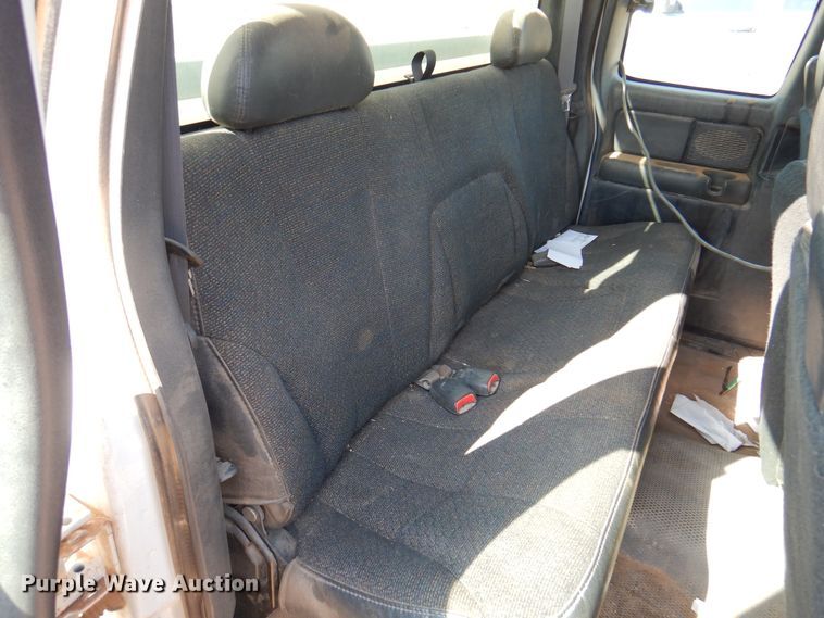 image for item IJ9483 2002 Chevrolet Silverado 1500  Ext. Cab pickup truck