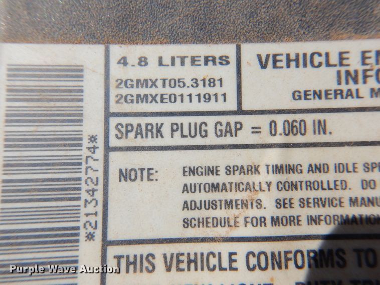 image for item IJ9483 2002 Chevrolet Silverado 1500  Ext. Cab pickup truck