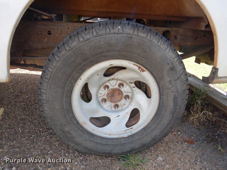 image for item IJ9484 1999 Ford F150  pickup truck