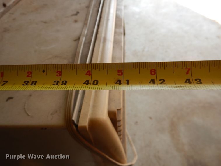 image for item IR9170 2001 Marquis WM43 cooler