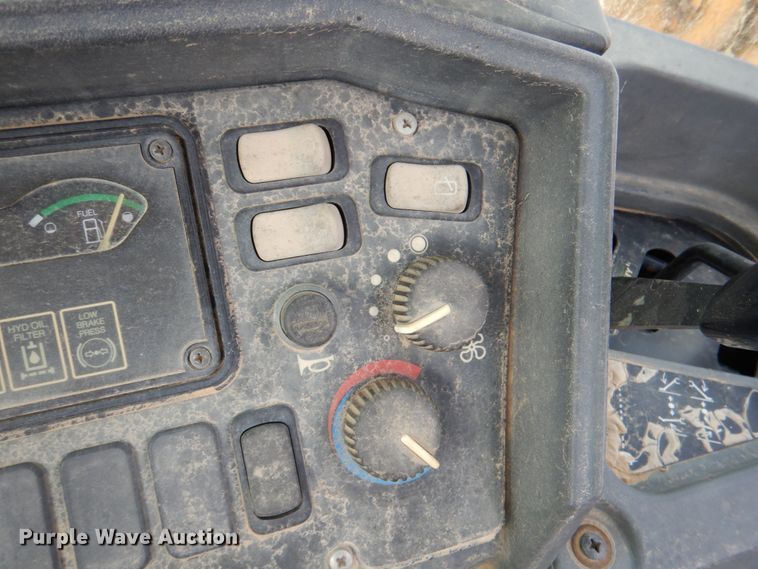 image for item IR9171 2001 John Deere 310SG  backhoe