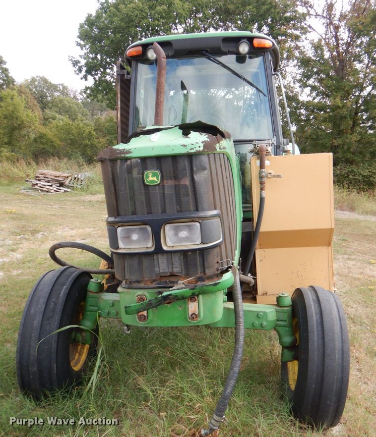 image for item IR9175 2003 John Deere 6615  tractor