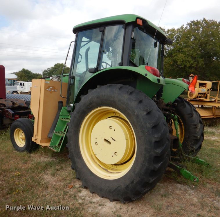 image for item IR9175 2003 John Deere 6615  tractor