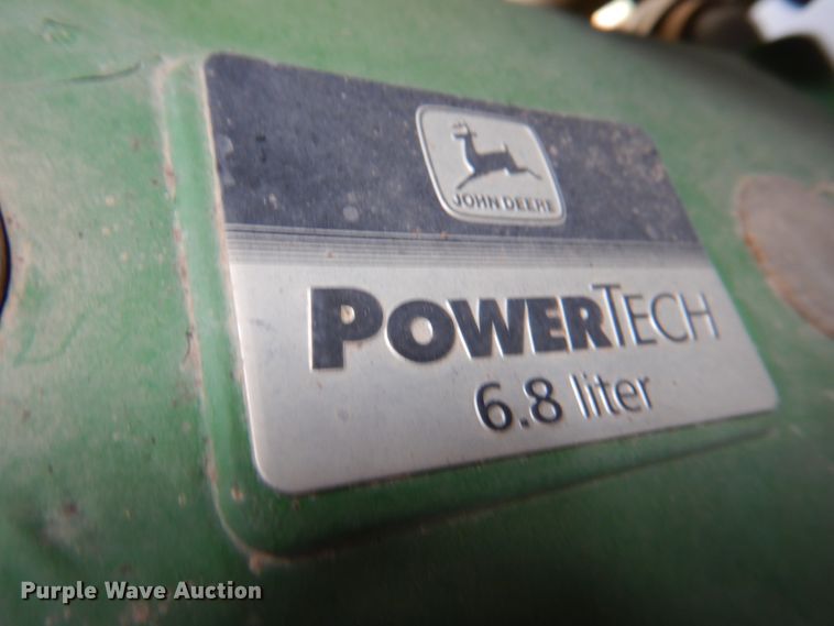 image for item IR9175 2003 John Deere 6615  tractor