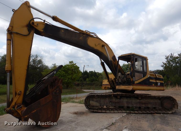 image for item IR9177 1995 Caterpillar 320L  excavator