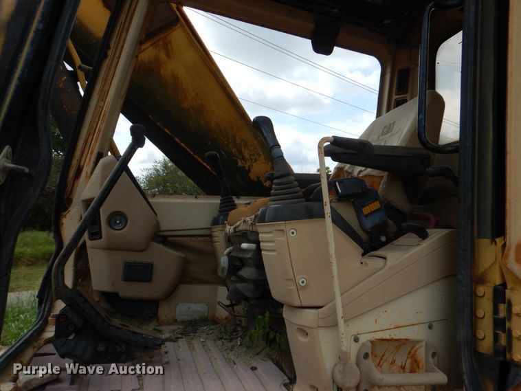 image for item IR9177 1995 Caterpillar 320L  excavator