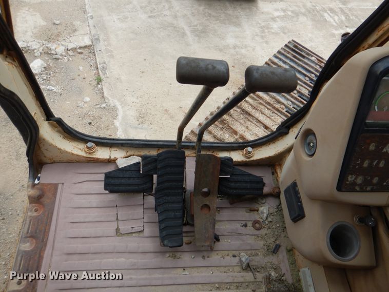 image for item IR9177 1995 Caterpillar 320L  excavator