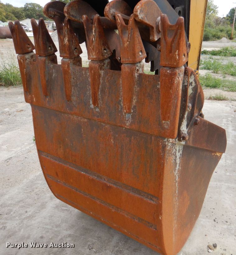 image for item IR9177 1995 Caterpillar 320L  excavator