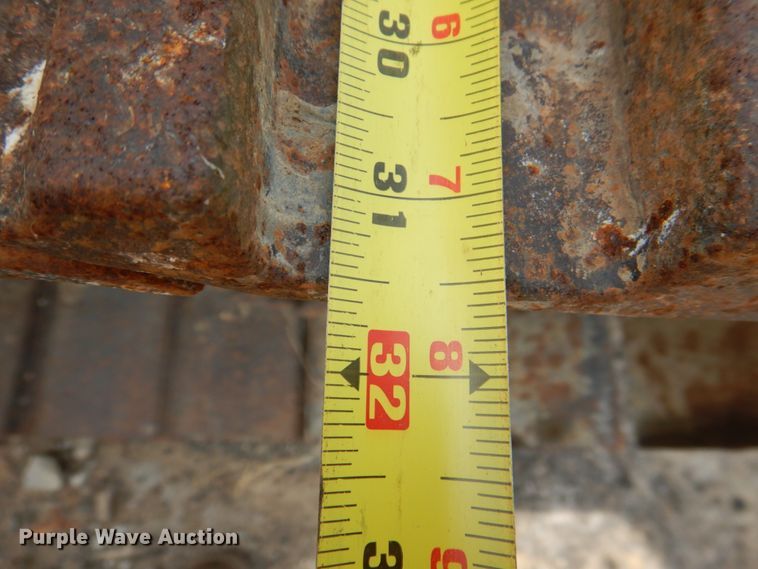 image for item IR9177 1995 Caterpillar 320L  excavator