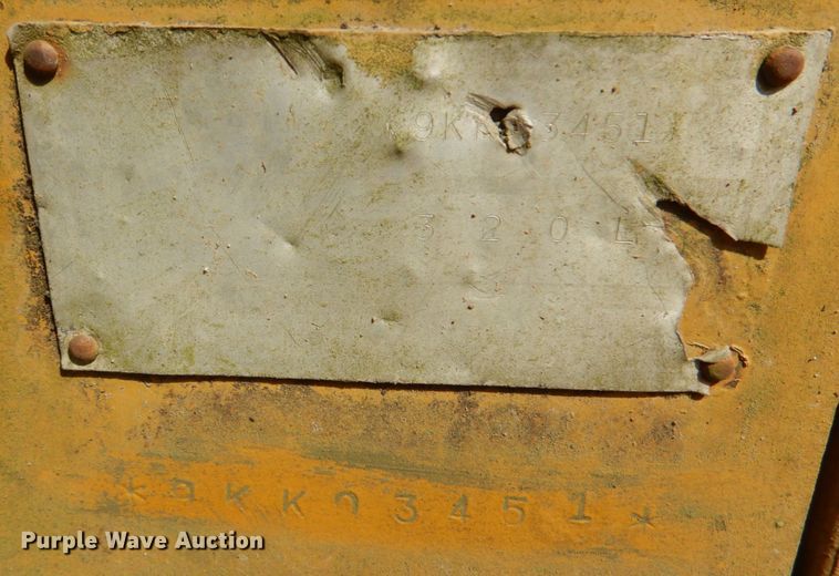 image for item IR9177 1995 Caterpillar 320L  excavator