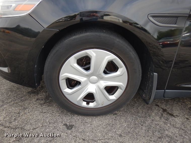 image for item JQ9230 2013 Ford Taurus Police Interceptor