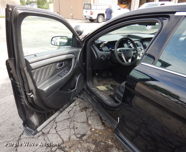 image for item JQ9231 2013 Ford Taurus Police Interceptor