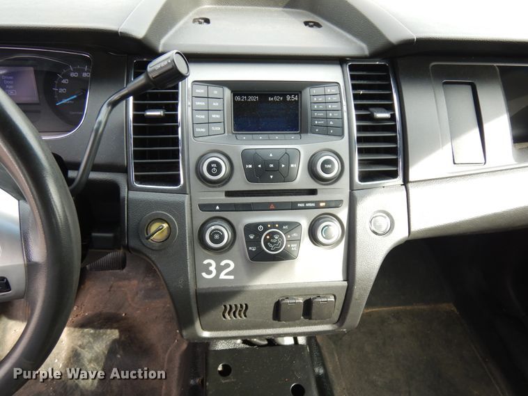 image for item JQ9231 2013 Ford Taurus Police Interceptor