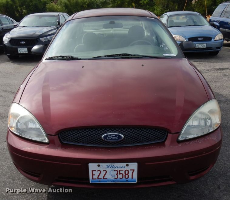 image for item JQ9233 2007 Ford Taurus