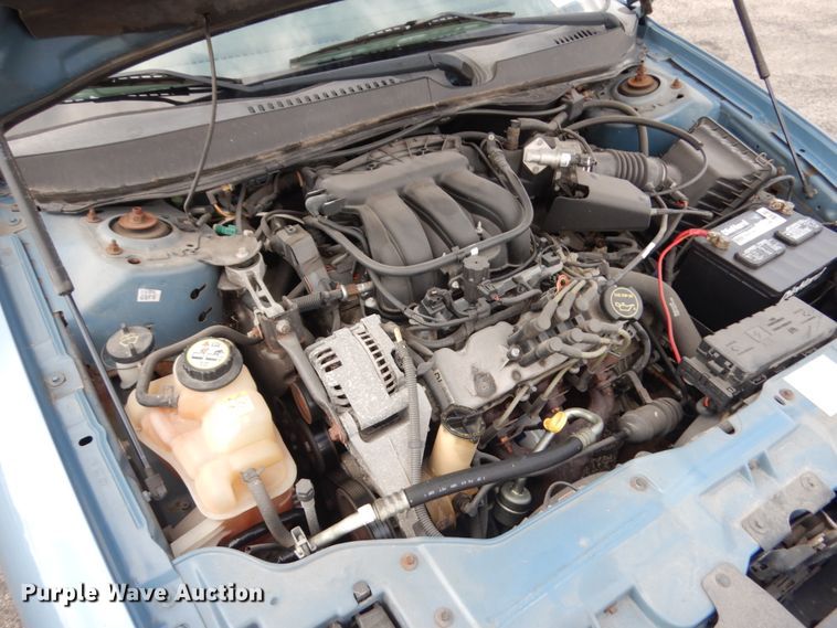 image for item JQ9234 2006 Ford Taurus