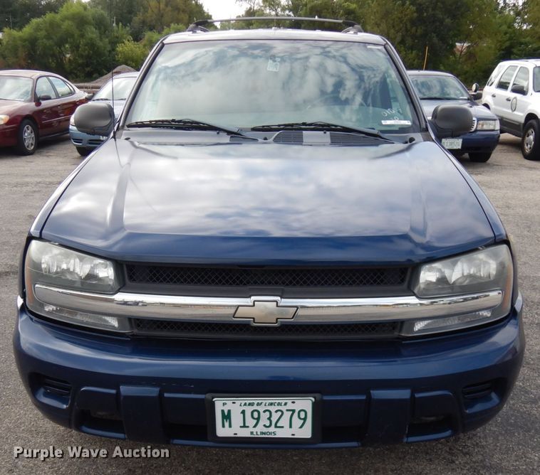 image for item JQ9235 2003 Chevrolet Trail Blazer  SUV