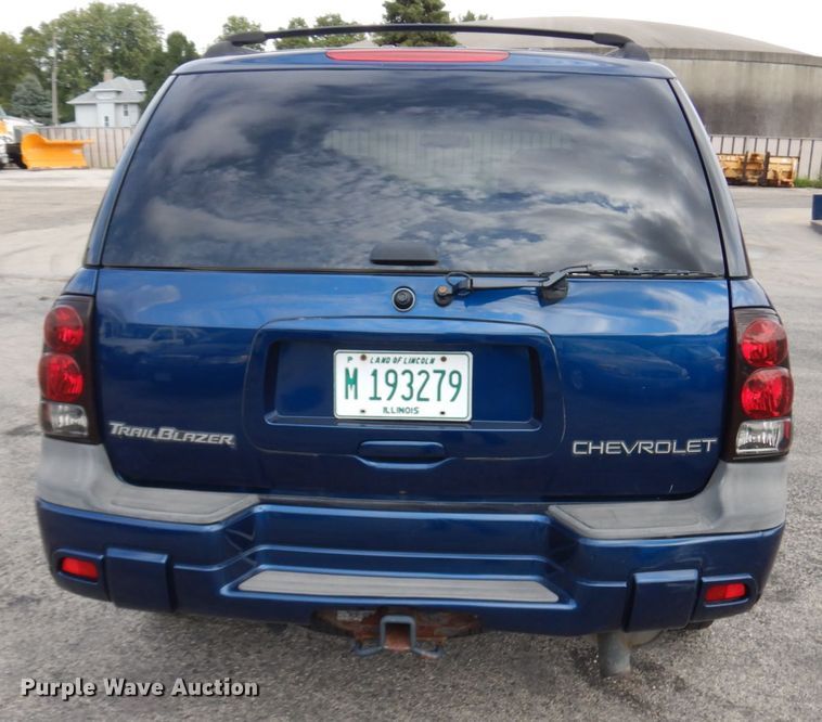 image for item JQ9235 2003 Chevrolet Trail Blazer  SUV
