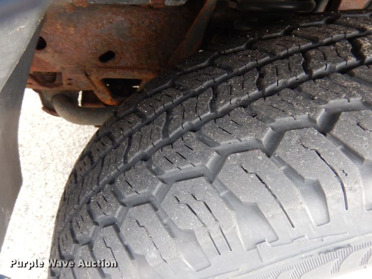 image for item JQ9235 2003 Chevrolet Trail Blazer  SUV