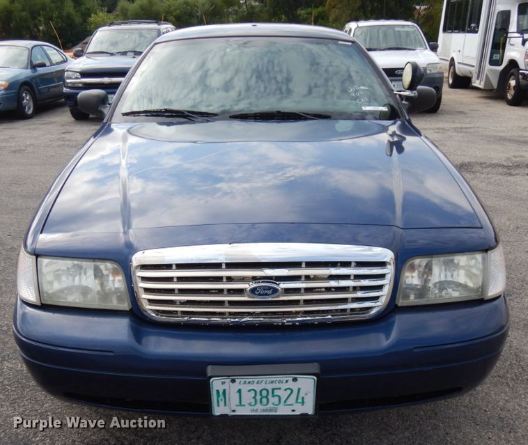 image for item JQ9236 2006 Ford Crown Victoria Police Interceptor