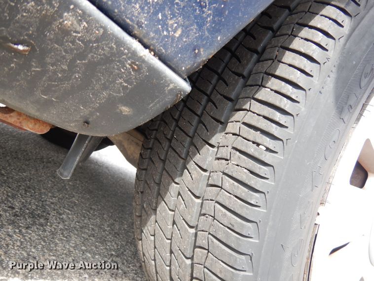 image for item JQ9236 2006 Ford Crown Victoria Police Interceptor