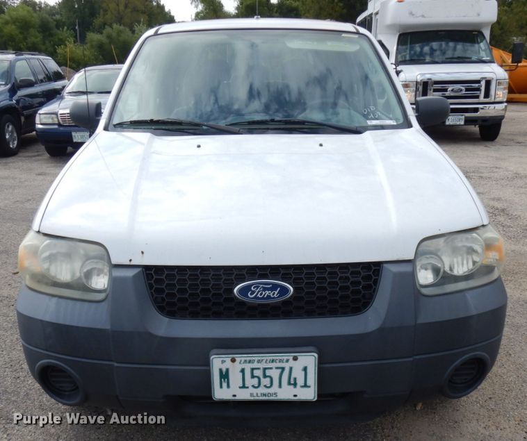 image for item JQ9237 2006 Ford Escape  SUV