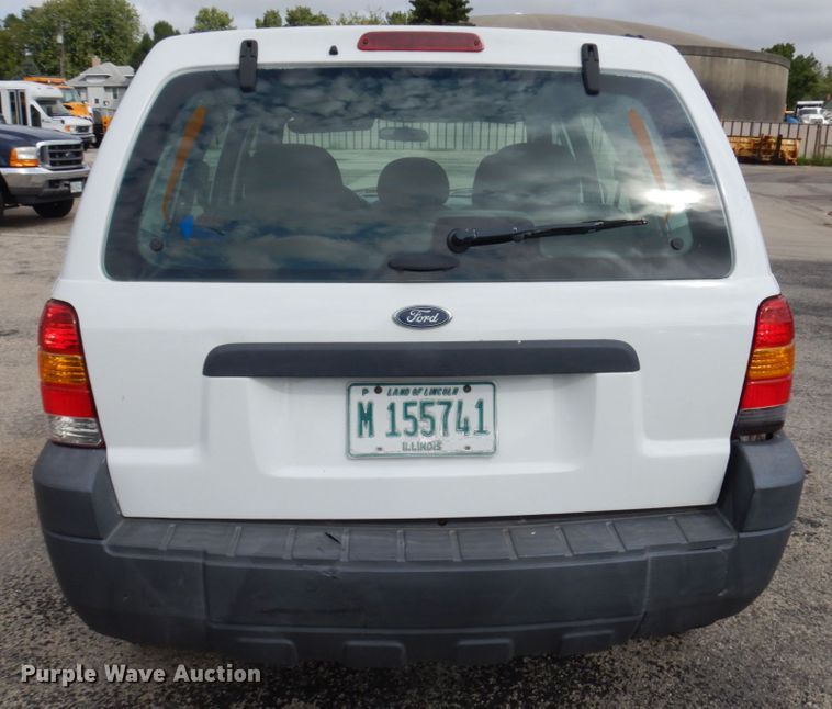 image for item JQ9237 2006 Ford Escape  SUV