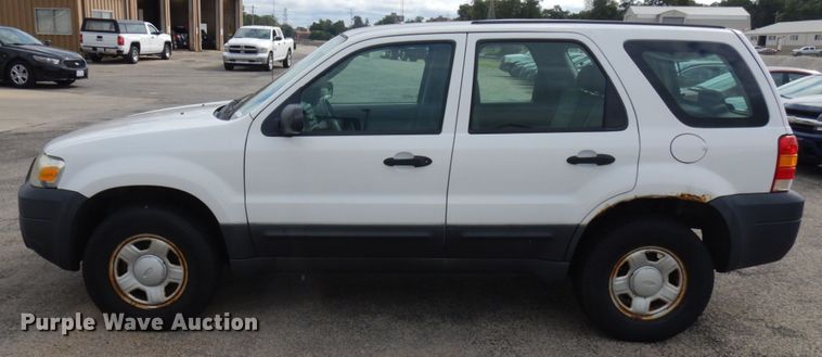 image for item JQ9237 2006 Ford Escape  SUV