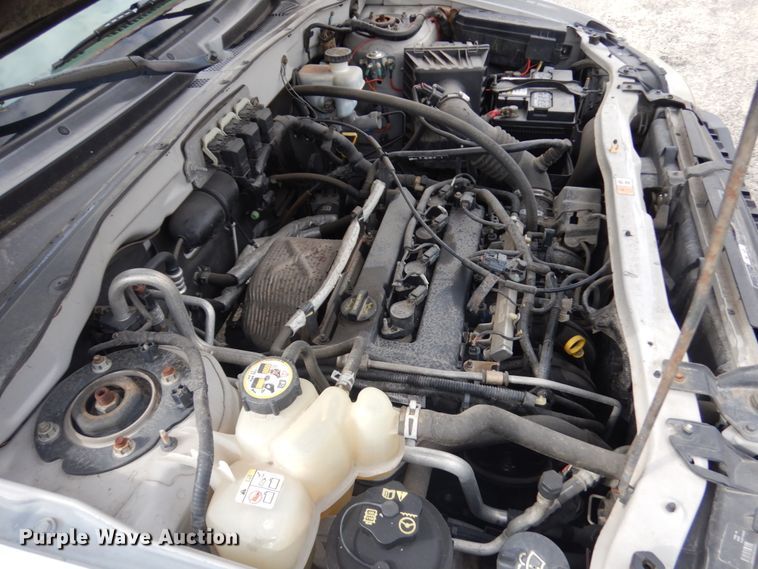 image for item JQ9237 2006 Ford Escape  SUV