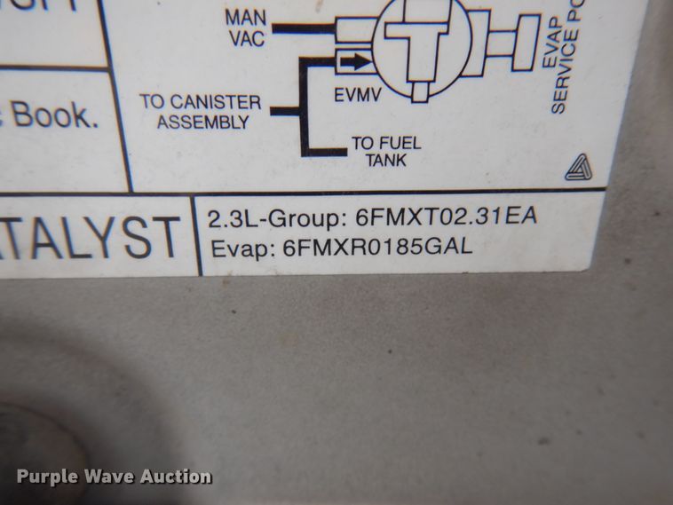 image for item JQ9237 2006 Ford Escape  SUV